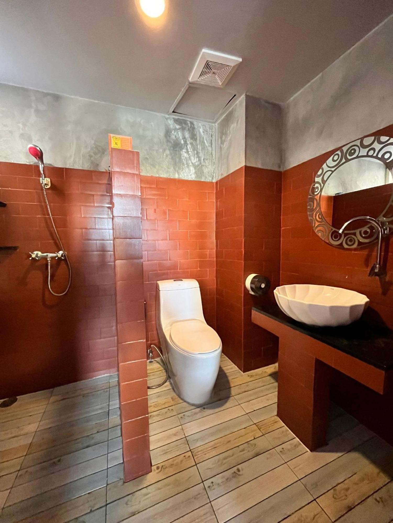 Hotel Dozy Lamoon House Chiang Mai Exterior foto